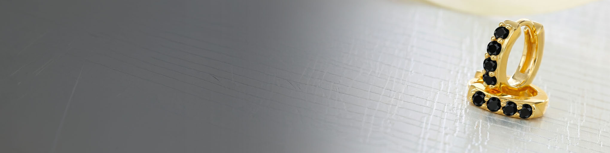 Boucles d'Oreilles Diamant Noir Vermeil