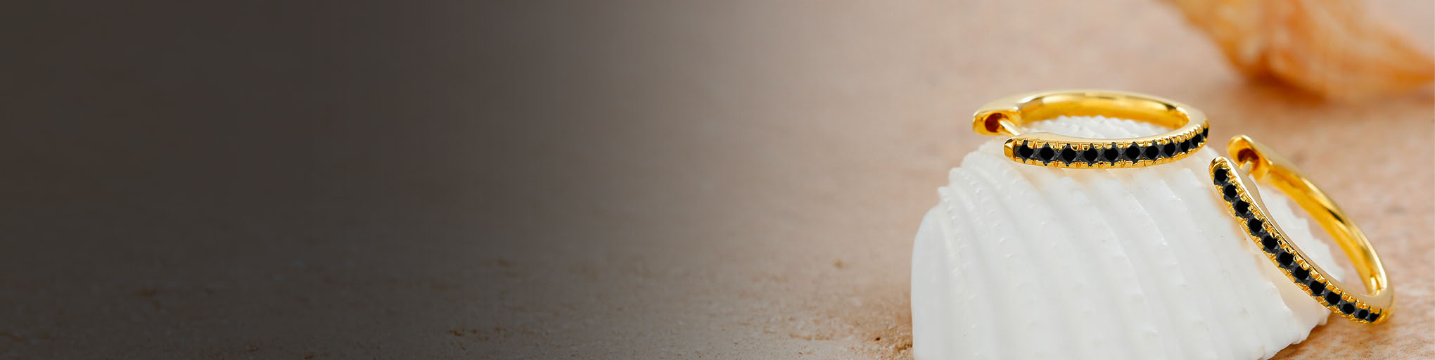 Boucles d'Oreilles Diamant Noir Or Jaune