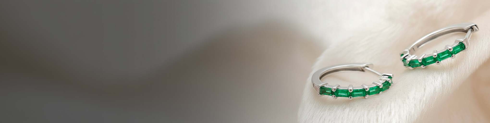 Boucles d'Oreilles Émeraude Or Blanc
