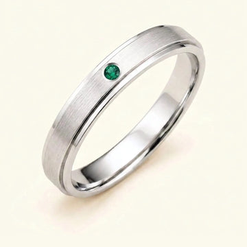 Alianza de esmeralda en oro blanco de 18 quilates para hombre Dhruva, anillo cepillado