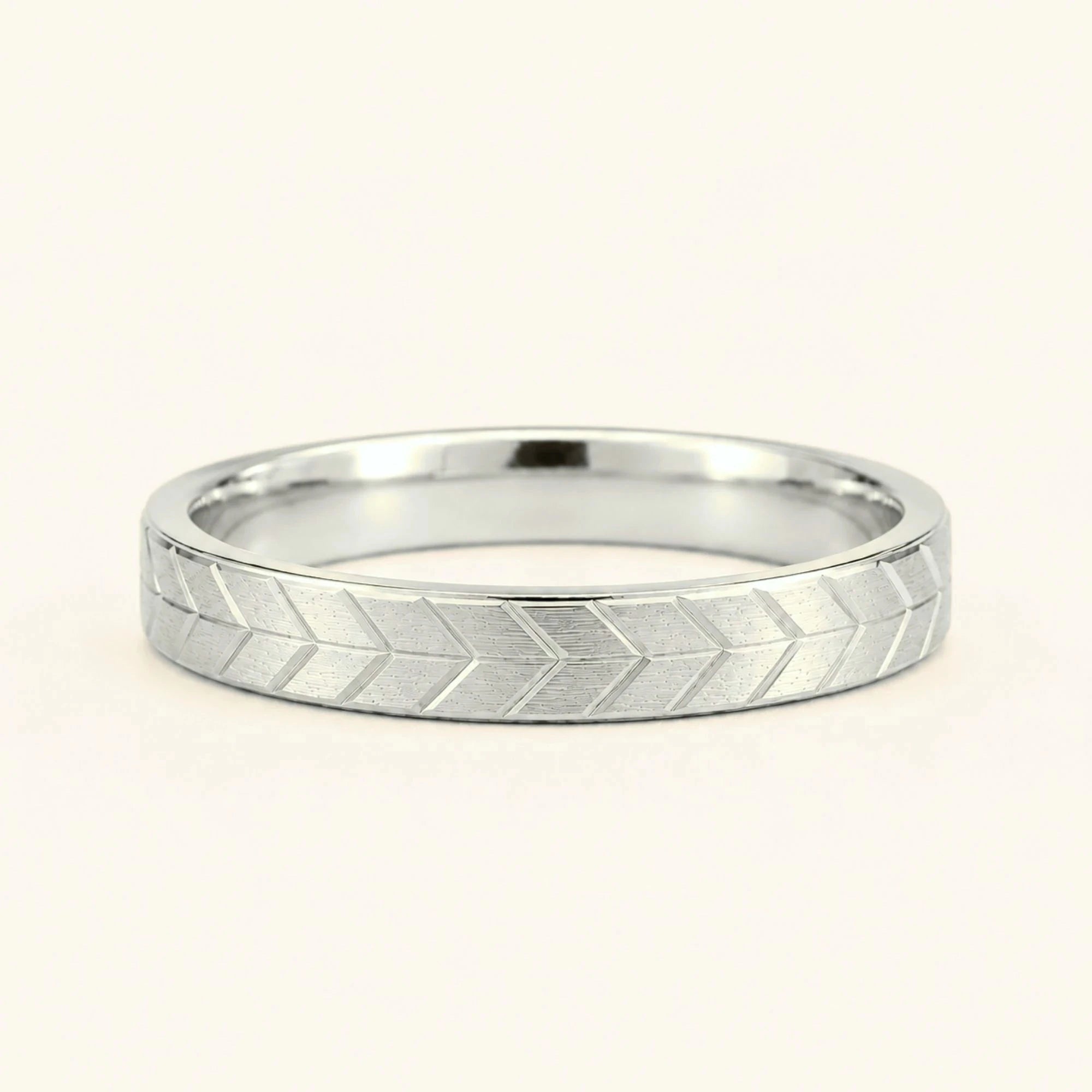 Alianza hombre 3mm chevron grabada oro blanco Maât