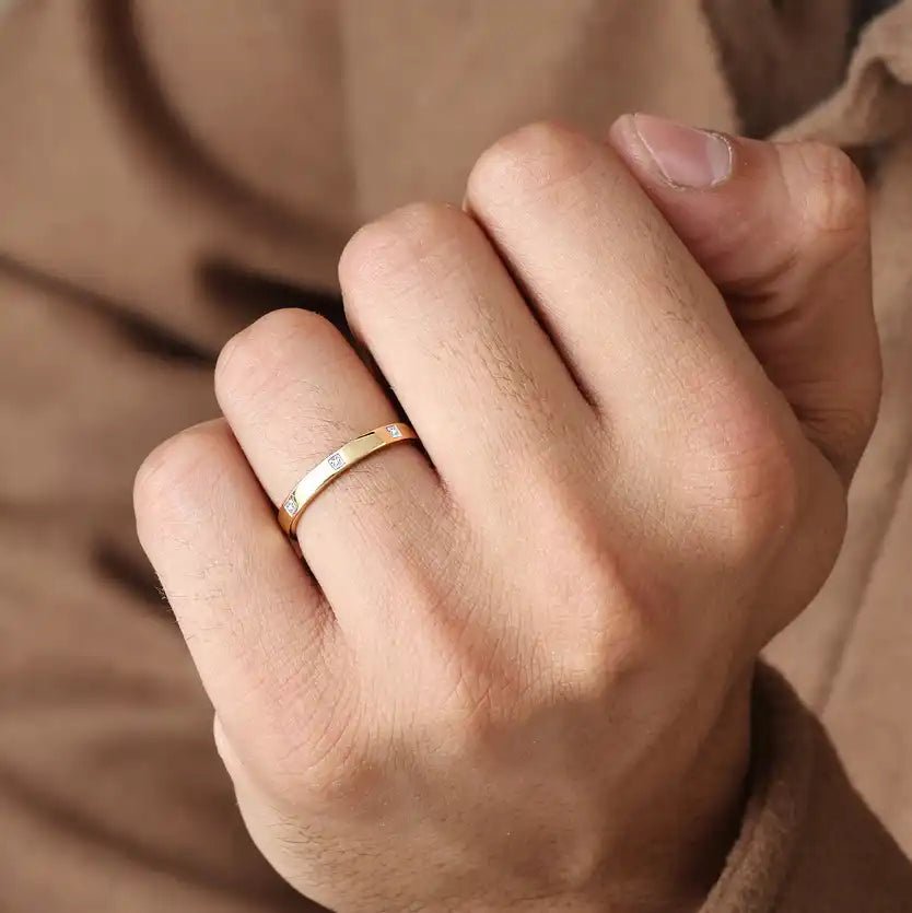 Bague pour homme Viyom en or jaune et diamant