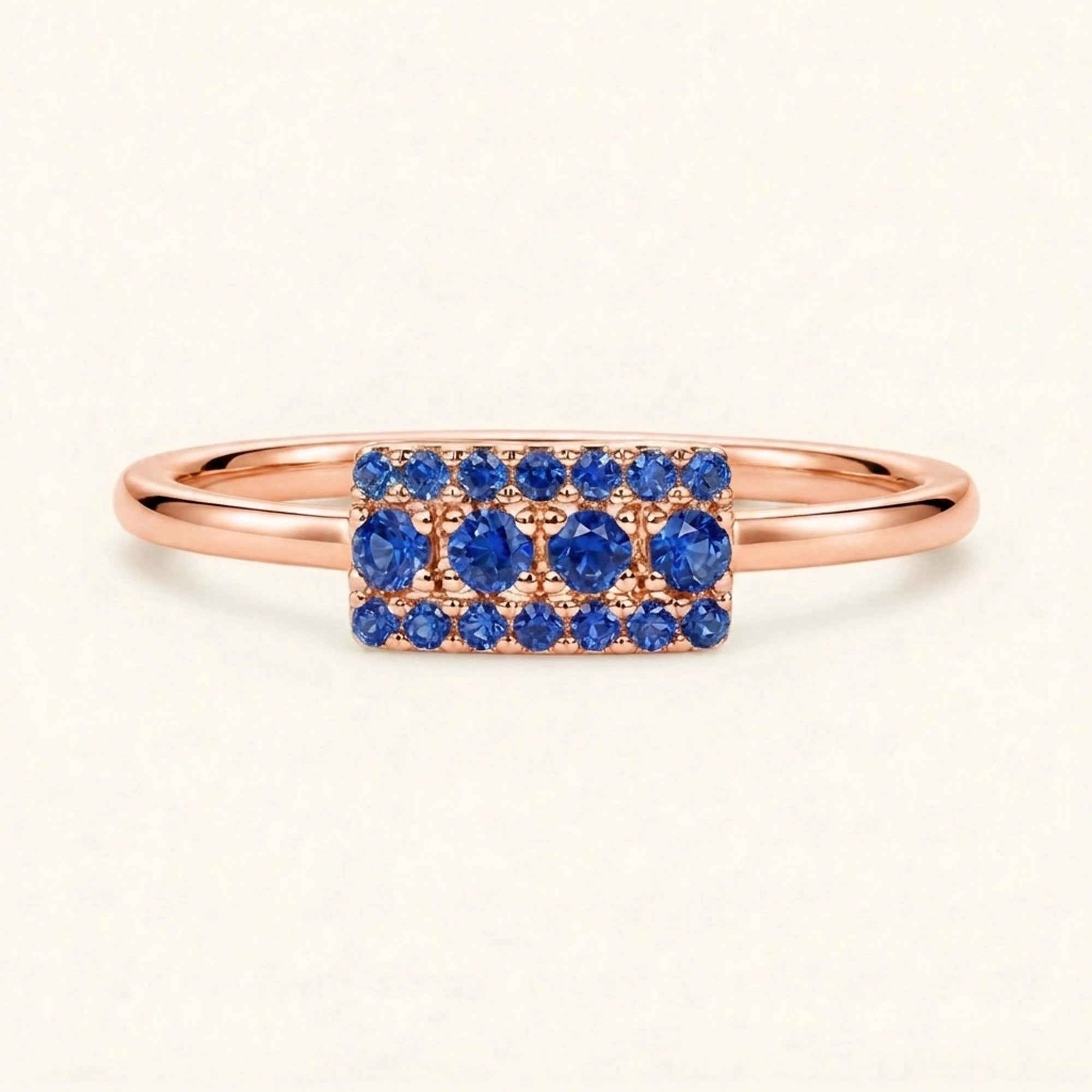 Bague art déco Sapna XL en or rose sertie de saphirs