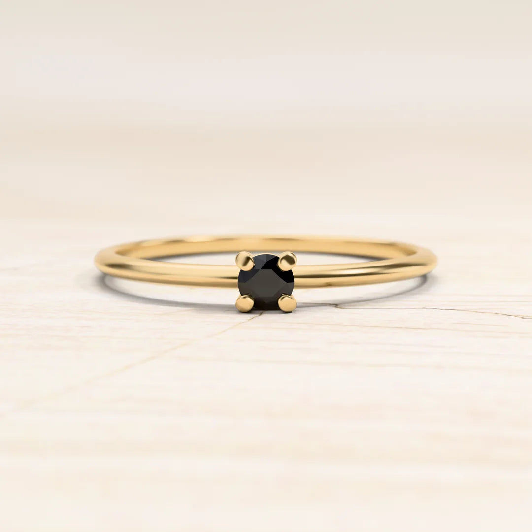 Bague solitaire diamant noir en or jaune 18cts