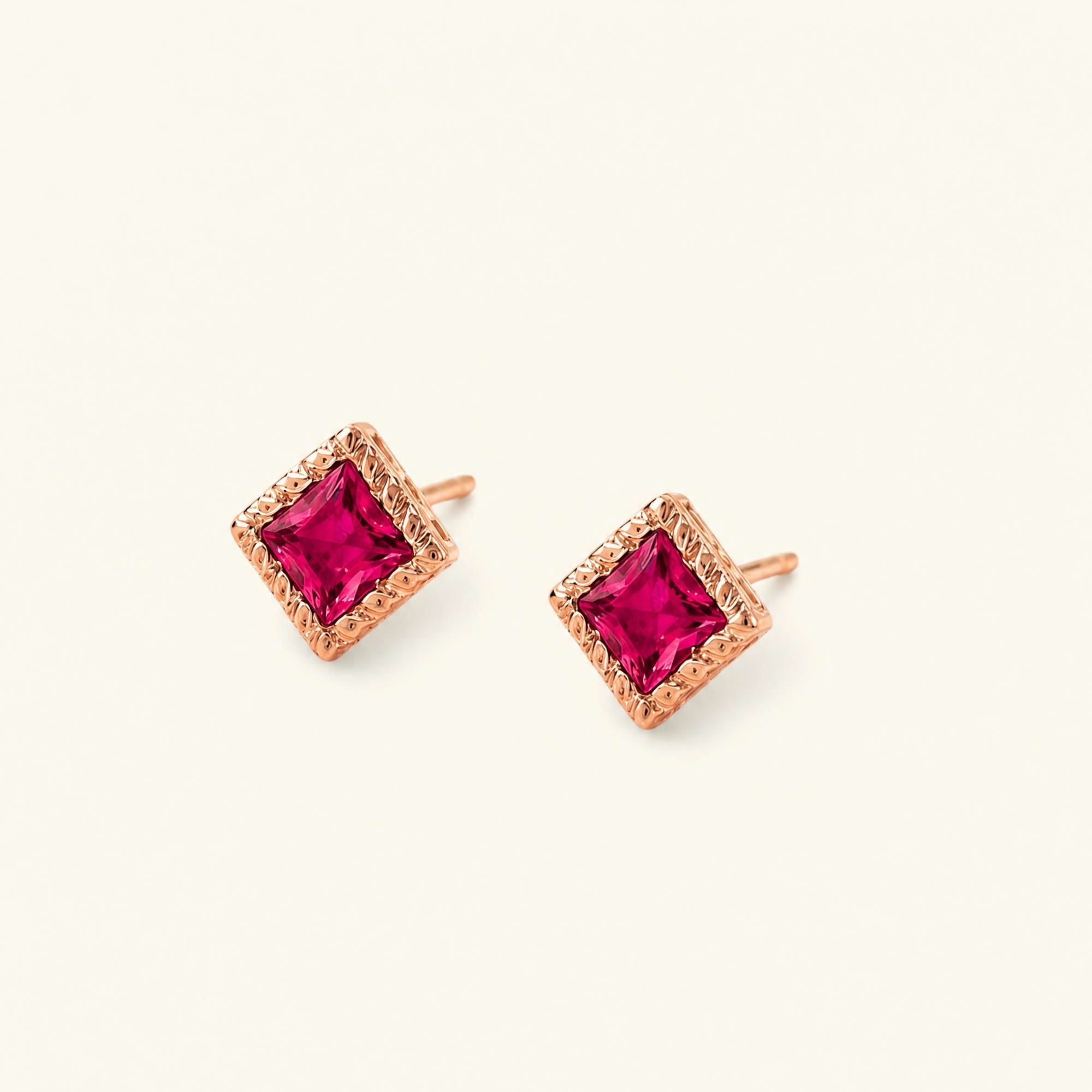 Pendientes Indrani rubí en oro rosa