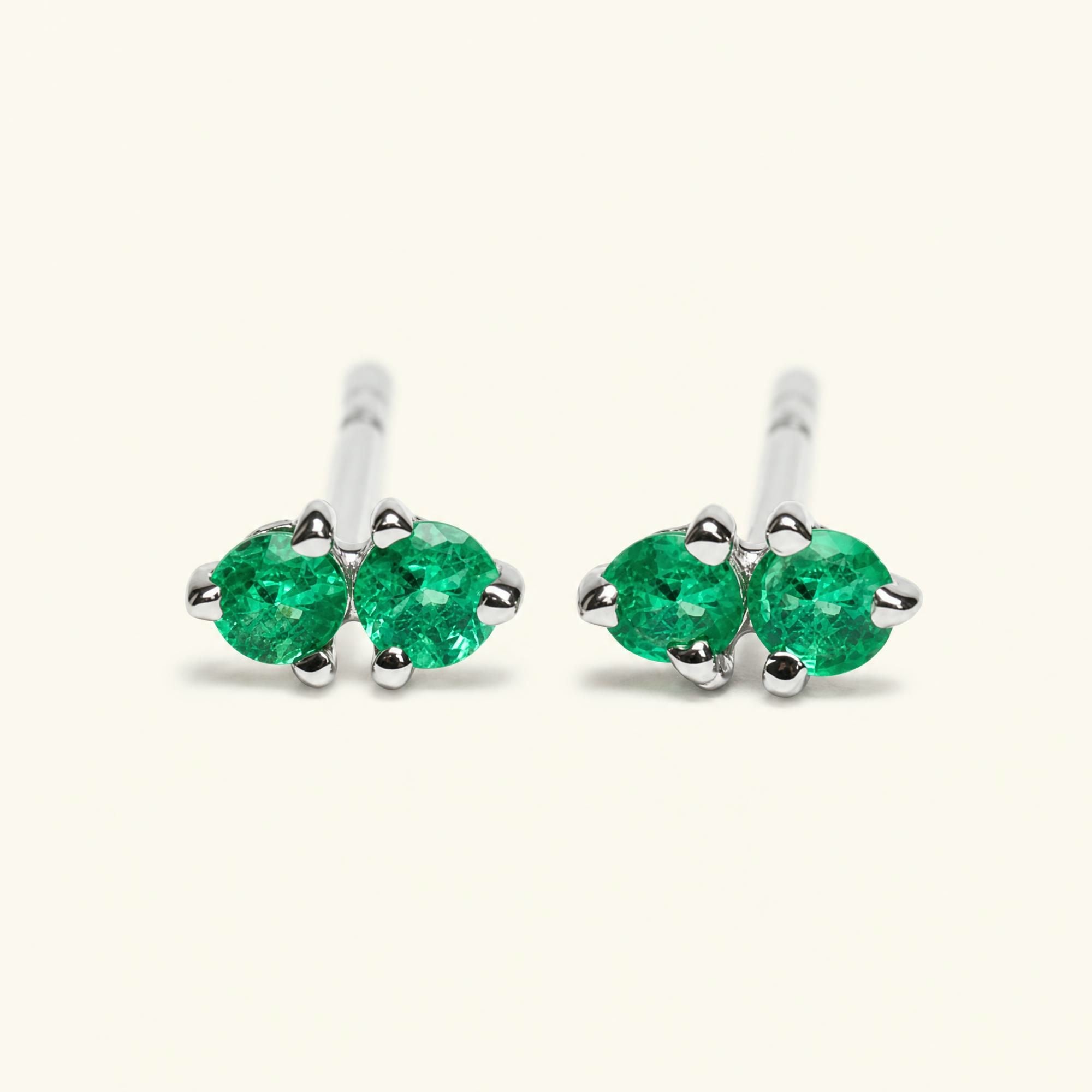 Pendientes Prema esmeralda - oro blanco