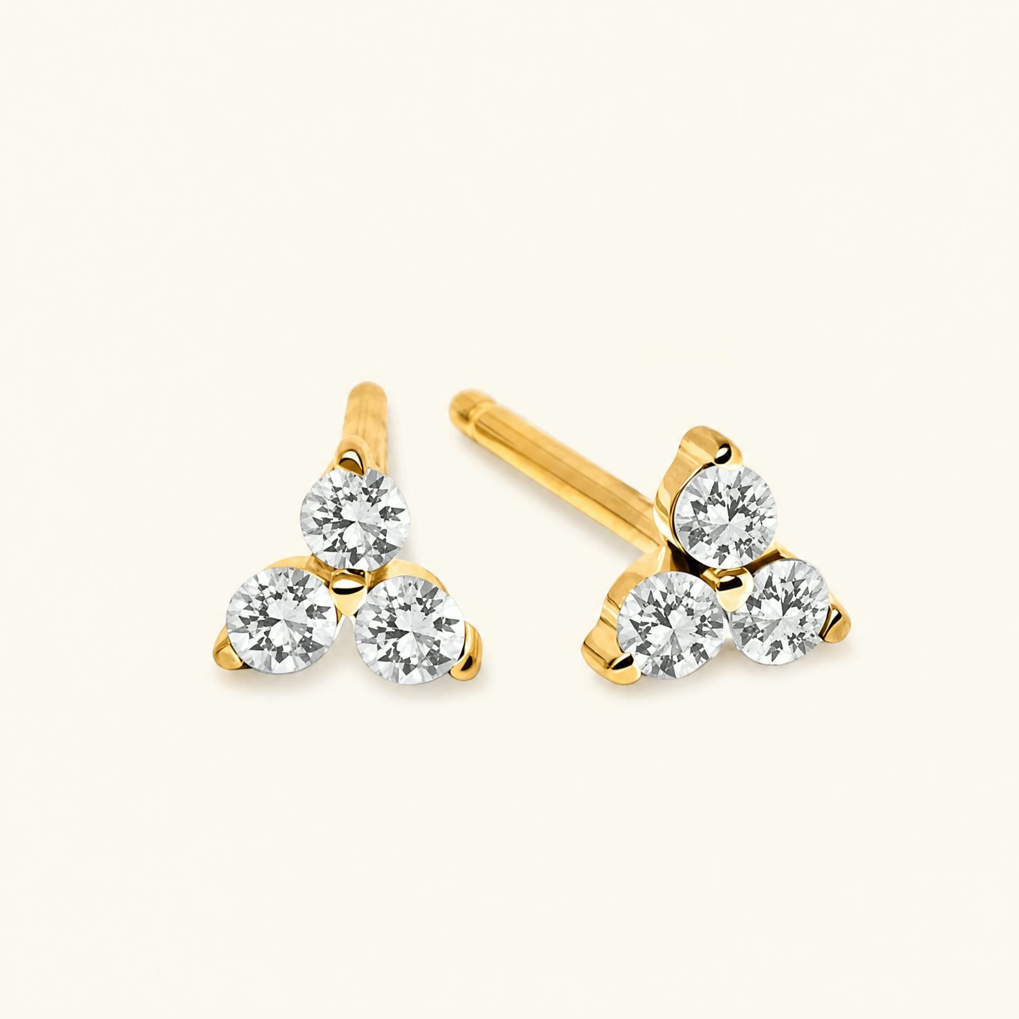Pendientes Radha Zafiro Blanco - oro amarillo