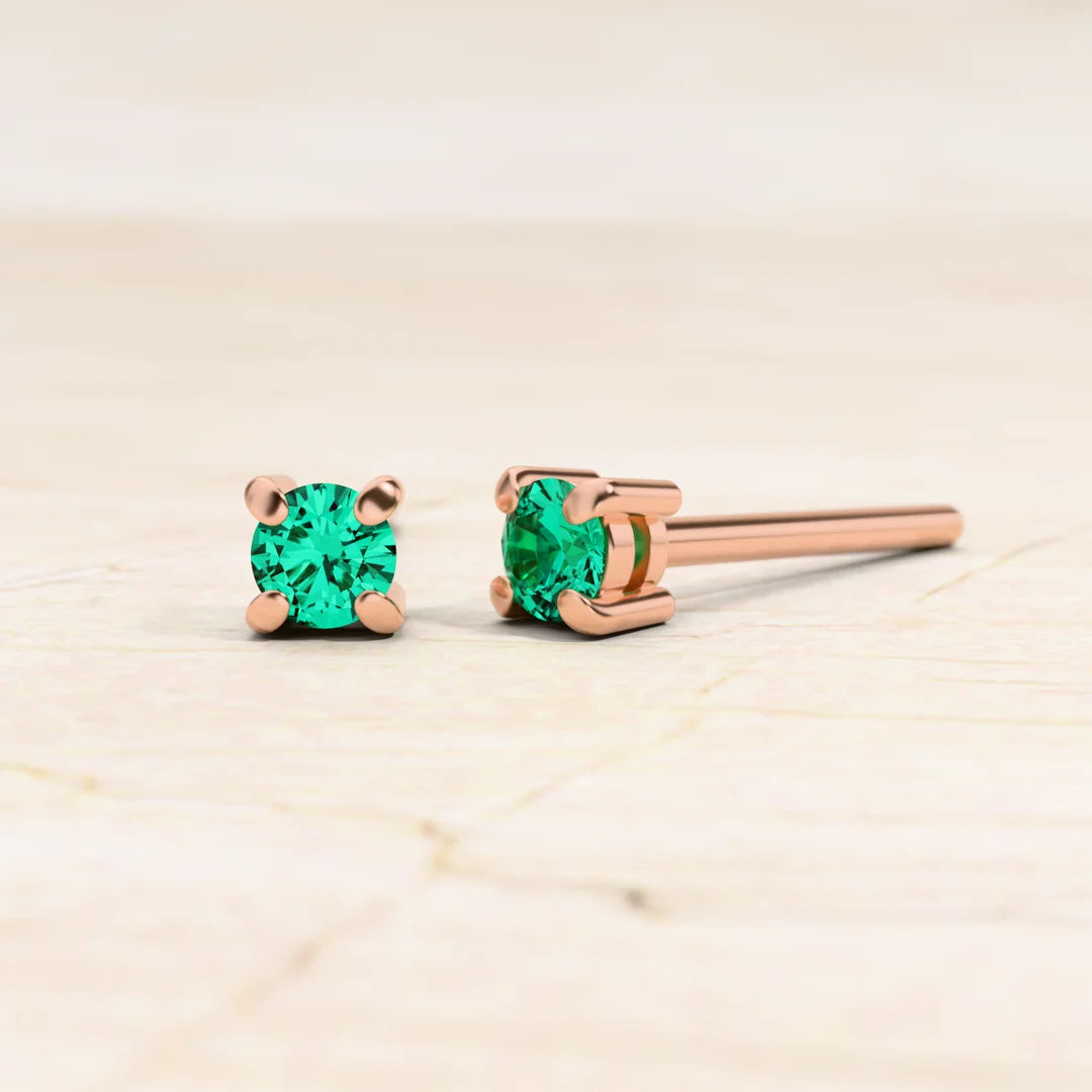 Pendientes solitario esmeralda en oro rosa Saral