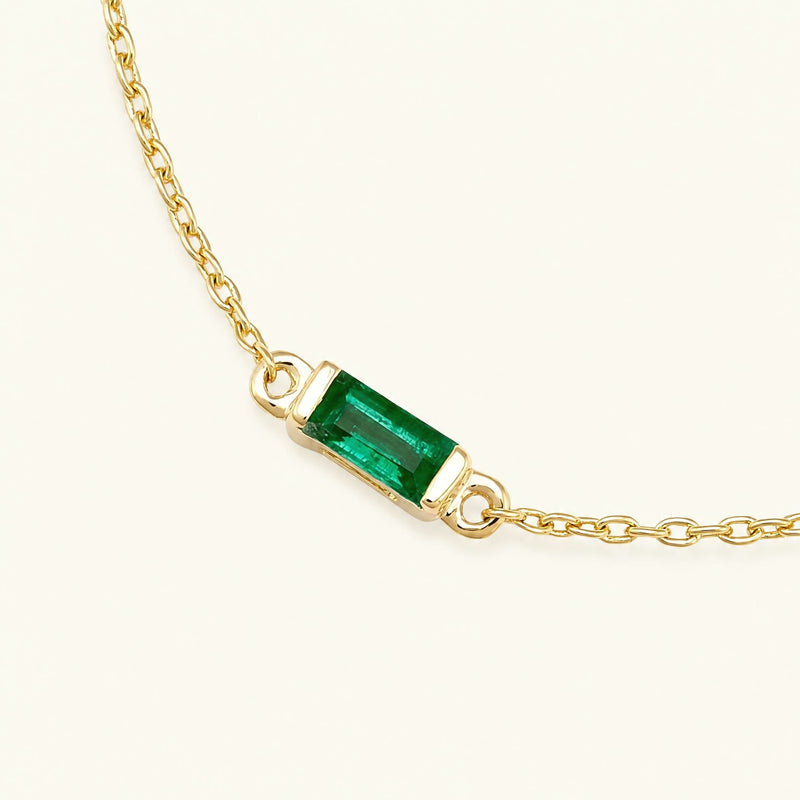 Pulsera Shanti solitario baguette esmeralda