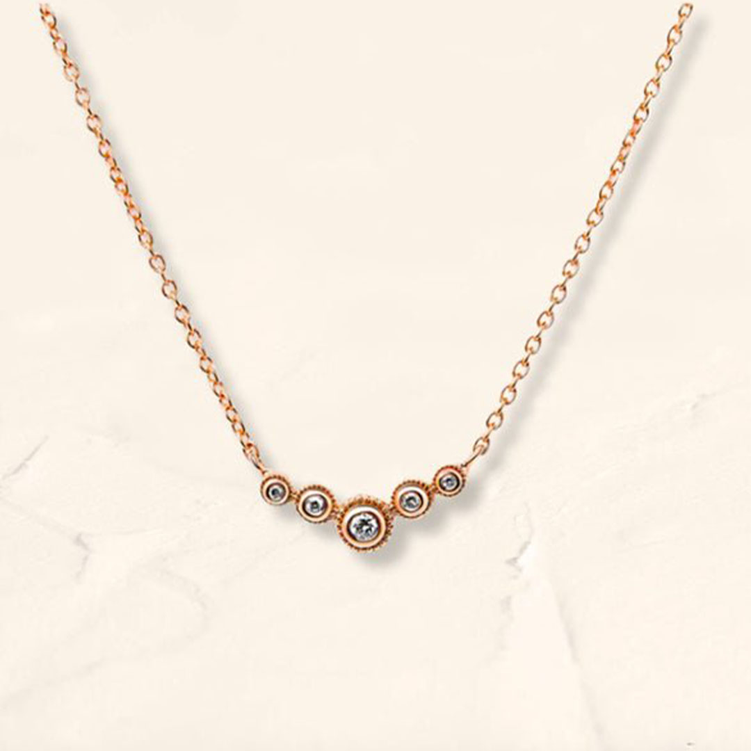 collier diamant or rose rivière