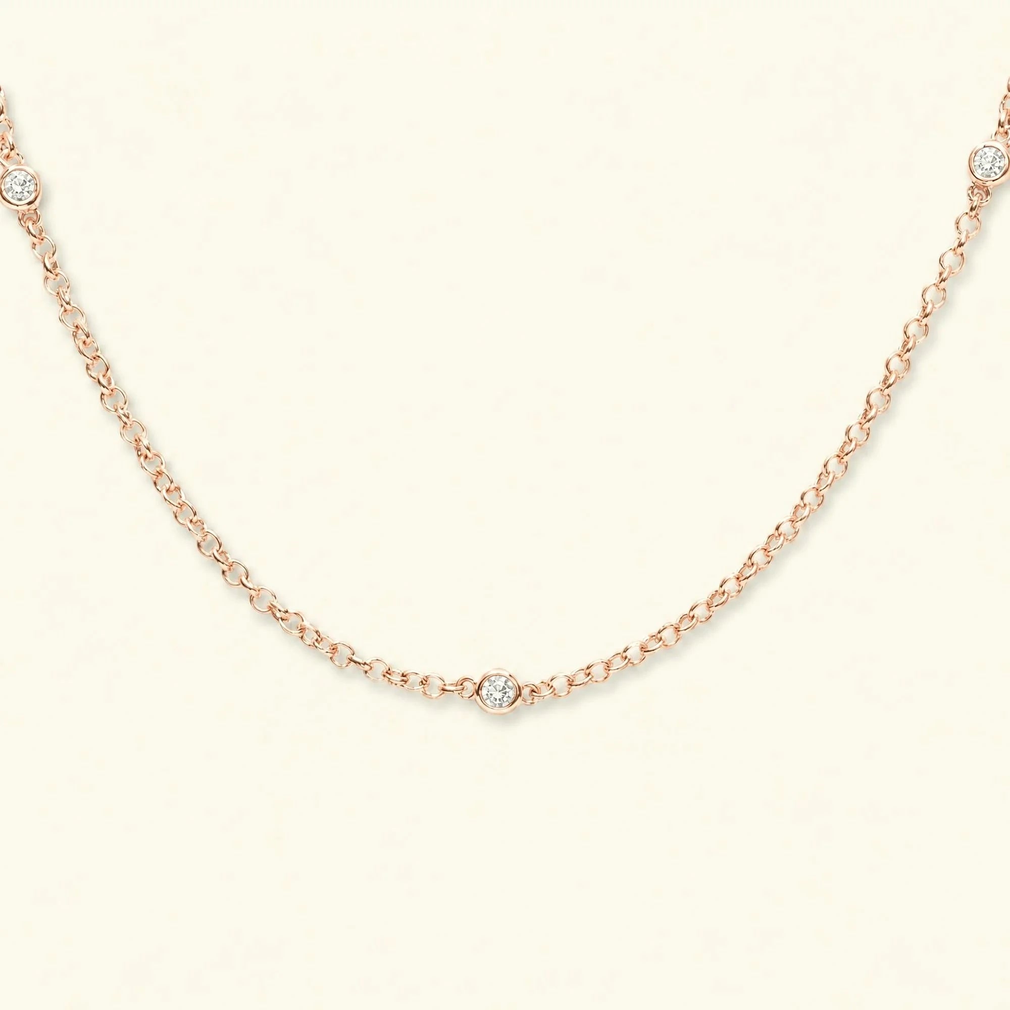 Collar Asonya 18 quilates oro rosa, 3 diamantes naturales engastados clos