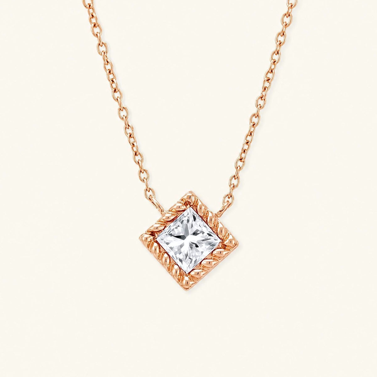 Collar Indrani Diamante en oro rosa