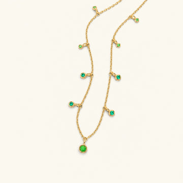 Collar Megha de oro amarillo con esmeralda