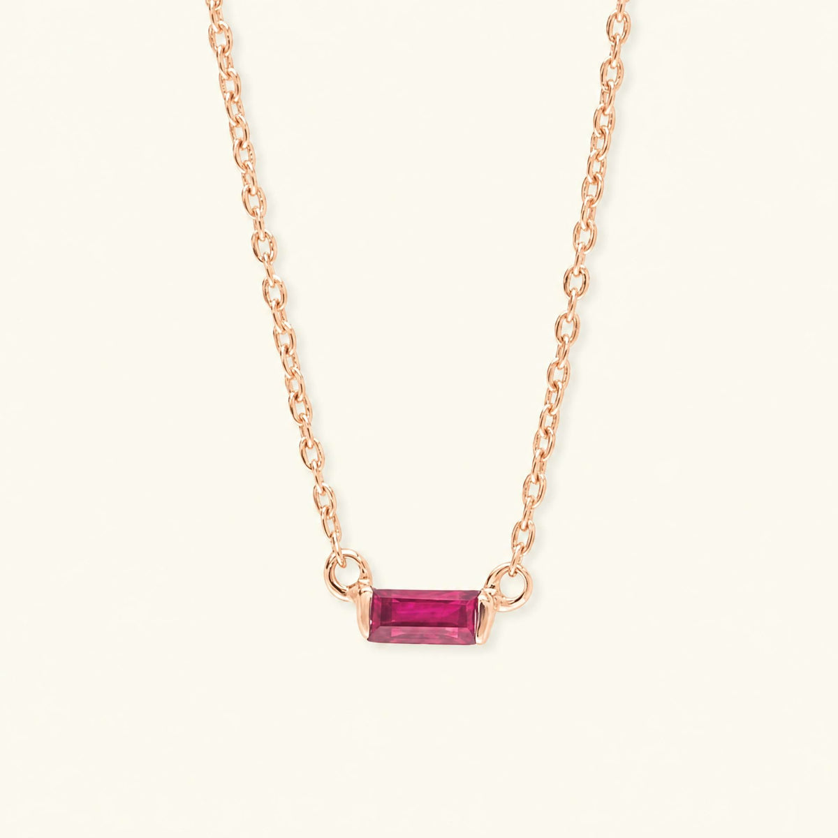Collar Shanti talla baguette rubí en oro rosa