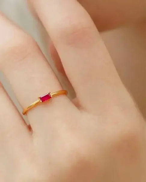 Anillo de compromiso con Rubí: la guía completa para una elección única