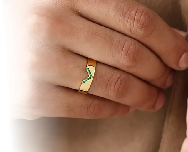 anillo de esmeralda para hombre