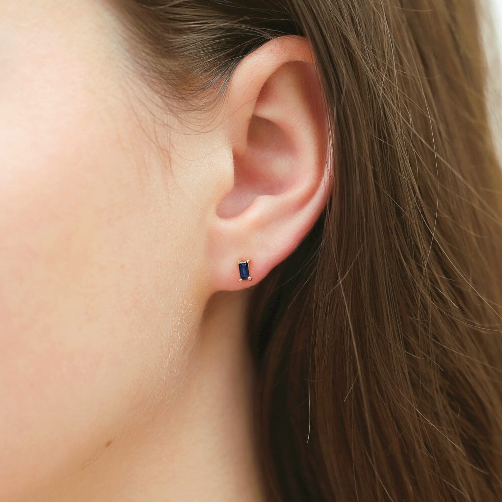 Boucles d'oreilles saphir solitaire baguette en vermeil