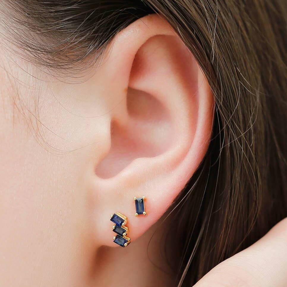 ensemble boucles d'oreilles en saphir baguette